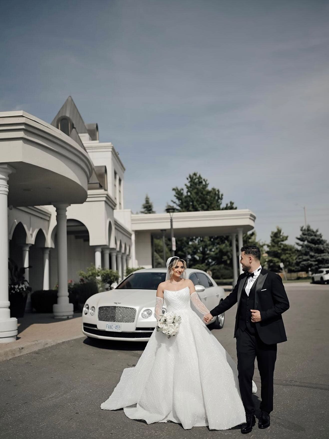 An unforgettable celebration of love and elegance inside The Venetian

@mahaba.ca 
@babylonweddingdecorfloral